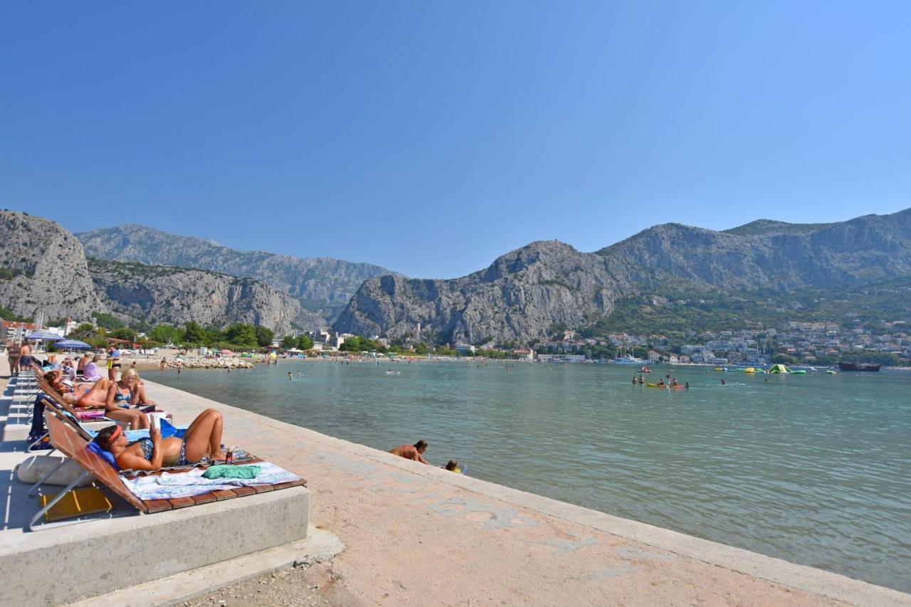 Apartments Mira Omiš Buitenkant foto