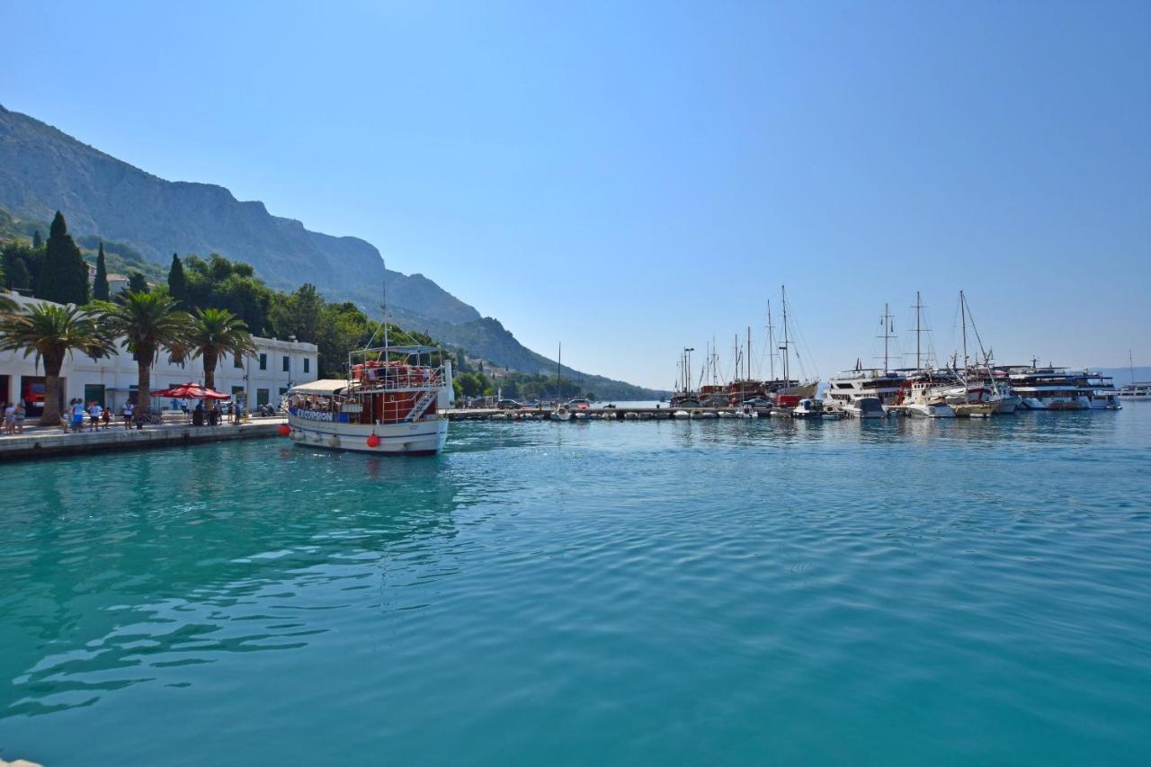 Apartments Mira Omiš Buitenkant foto